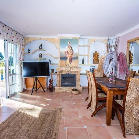 Villa Calahonda *